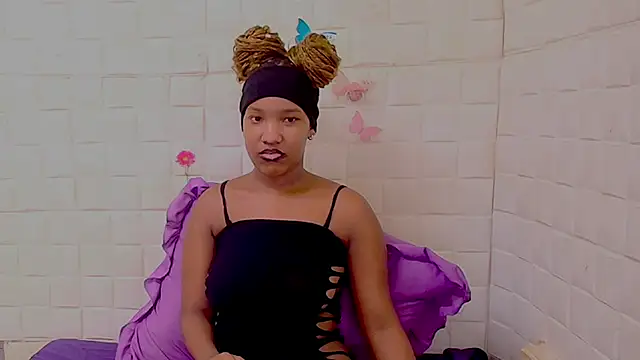 EroticSexyPrada online show from 02.26.26