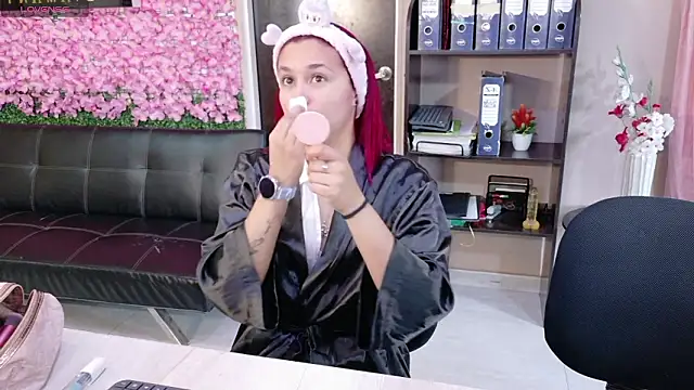 Sophie new25 online show from 03.17.26