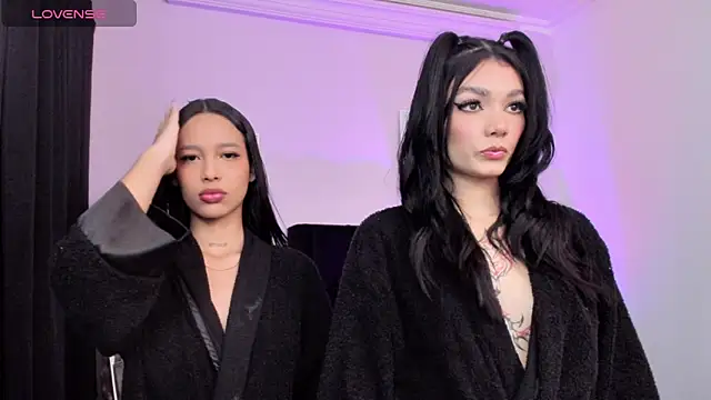 Paulina Lopezz online show from 09.15.25