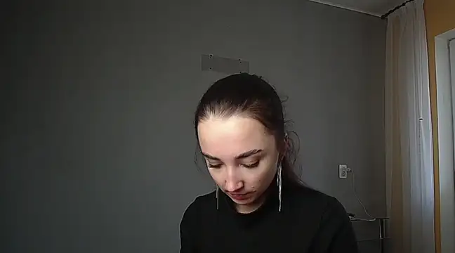Eva Gloryy online show from 02.21.25