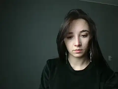 Eva Gloryy online show from 03.03.25