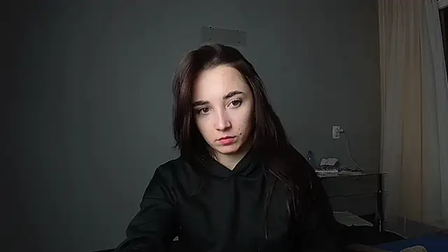 Eva Gloryy online show from 03.15.25