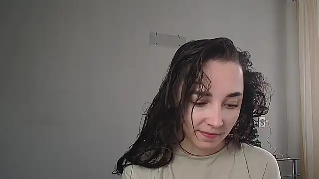 Eva Gloryy online show from 02.14.26