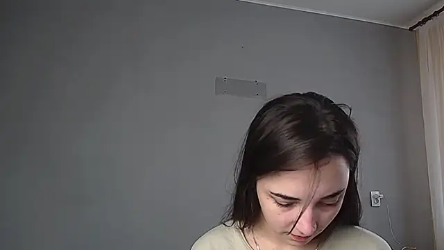 Eva Gloryy online show from 02.24.26