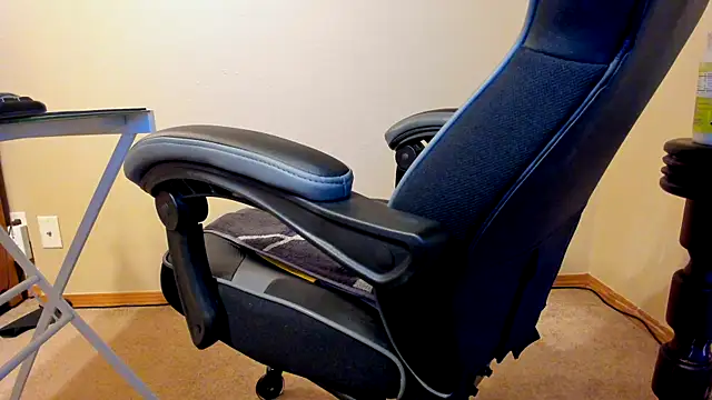 wanttobesucked2 online show from 10.12.25