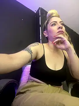 viktoria davis  online show from 09.09.25