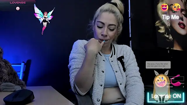 viktoria davis  online show from 10.22.25