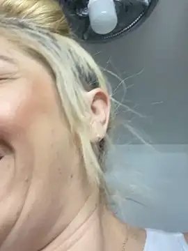 viktoria davis  online show from 01.17.26