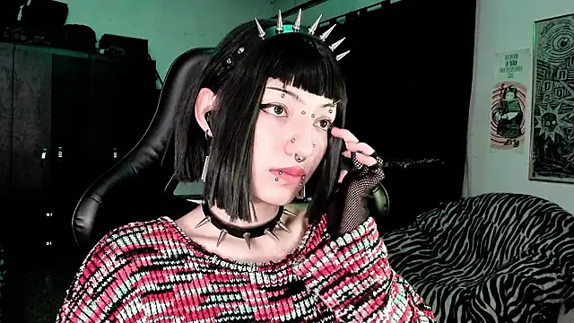 roxy toxic online show from 02.03.26