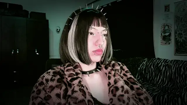 roxy toxic online show from 05.14.26