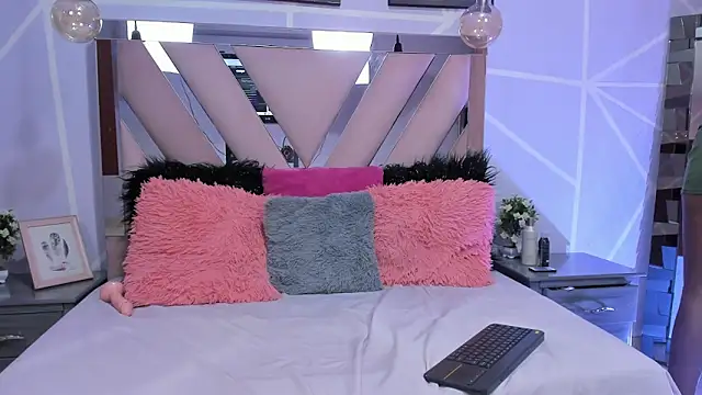 Gletty noa online show from 02.06.25