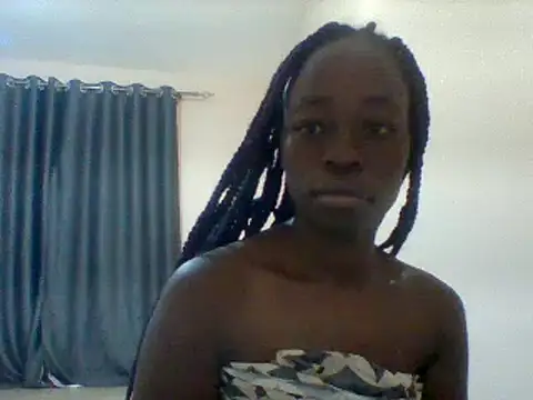 Snapshot of franceker chatting on 03.18.25 franceker online show from 03.18.25