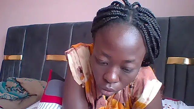 Snapshot of franceker chatting on 09.17.25 franceker online show from 09.17.25