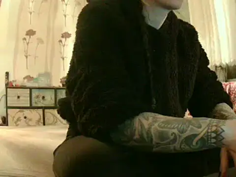 HannahD online show from 01.17.25