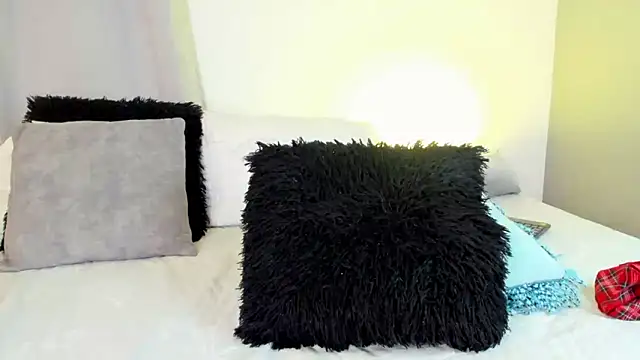 Snapshot of miss_hellen2 chatting on 02.28.25 miss hellen2 online show from 02.28.25