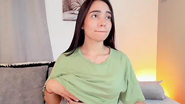 Snapshot of miss_hellen2 chatting on 03.22.25 miss hellen2 online show from 03.22.25