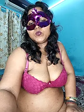 Snapshot of hevensex143 chatting on 01.06.26 hevensex143 online show from 01.06.26