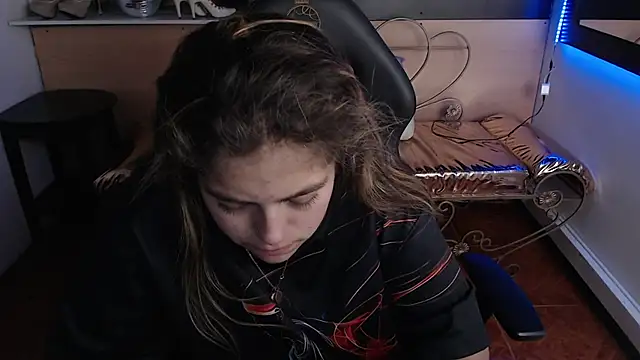 Kitten Cam online show from 10.17.25