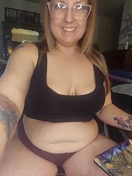 TattedMamaXOXO online show from 02.27.25