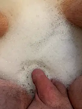 Snapshot of Biigdick18 chatting on 02.13.25 Biigdick18 online show from 02.13.25