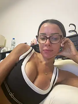 SexySophiaax online show from 03.27.26