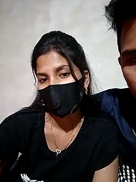 Hot couple 1 online show from 05.02.26