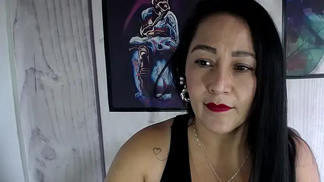 JULIANAWET69 online show from 10.24.25