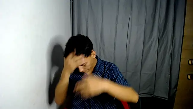 Maicol Garcia online show from 01.26.25