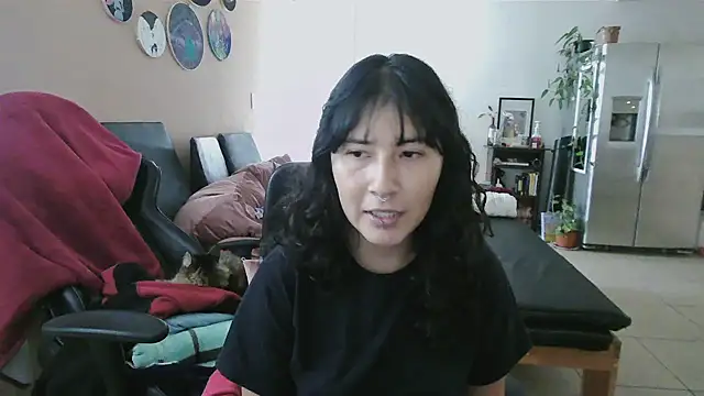 GinnyDelice online show from 10.04.25