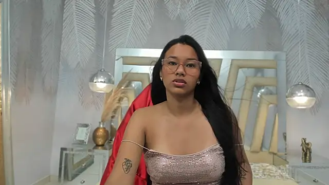 LIA SWAN  online show from 02.10.25