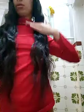 Snapshot of majdolin78 chatting on 02.01.25 majdolin78 online show from 02.01.25