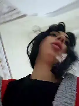 Snapshot of majdolin78 chatting on 02.08.25 majdolin78 online show from 02.08.25