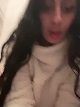 Snapshot of majdolin78 chatting on 02.28.25 majdolin78 online show from 02.28.25