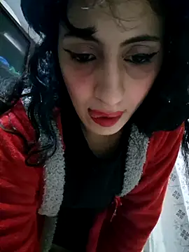 Snapshot of majdolin78 chatting on 03.14.25 majdolin78 online show from 03.14.25