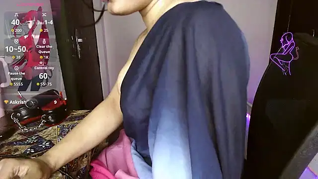 Snapshot of night_queen07 chatting on 02.16.26 night queen07 online show from 02.16.26