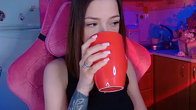 PamBeesly online show from 03.16.26