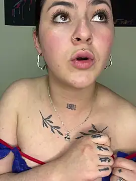 Emmie Hot online show from 02.14.25