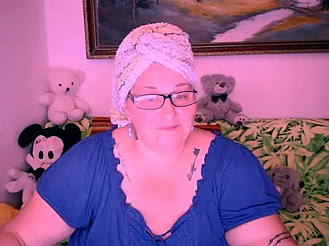 mayamayx online show from 10.11.25