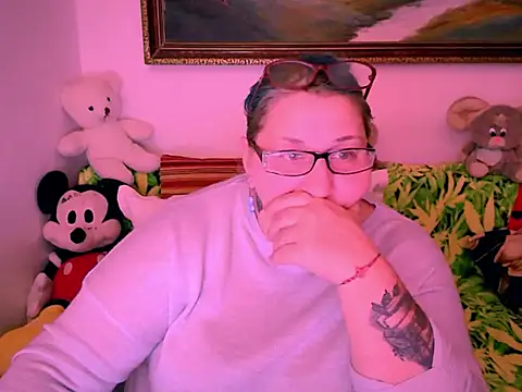 mayamayx online show from 10.13.25