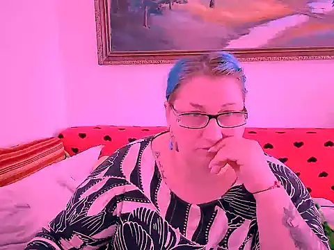 mayamayx online show from 10.15.25