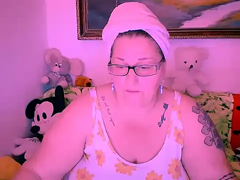 mayamayx online show from 10.19.25