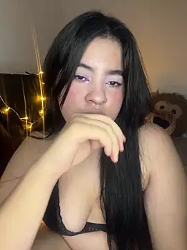 Snapshot of katte_1miau chatting on 01.20.25 katte 1miau online show from 01.20.25