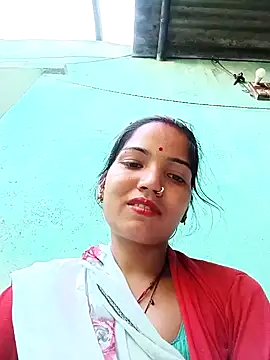 Bhuvi Bedi online show from 02.16.25