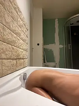 Snapshot of shay212 chatting on 01.20.25 shay212 online show from 01.20.25