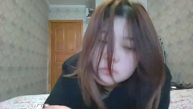 Snapshot of elysiann3 chatting on 02.22.25 elysiann3 online show from 02.22.25