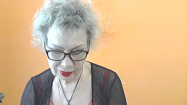 NessyJenixs online show from 03.28.26