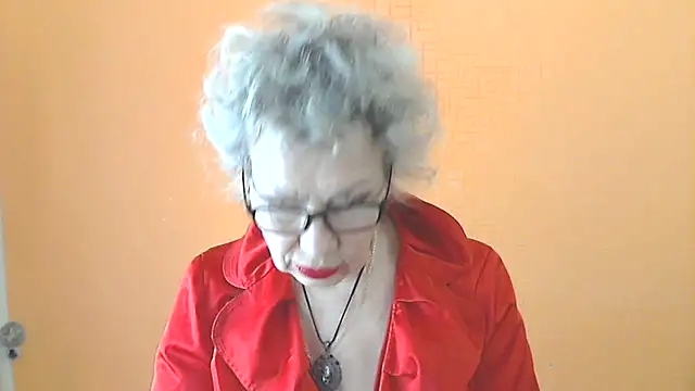 NessyJenixs online show from 04.23.26