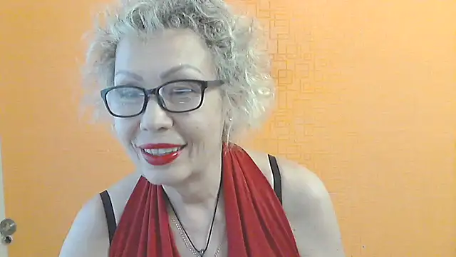 NessyJenixs online show from 06.19.26