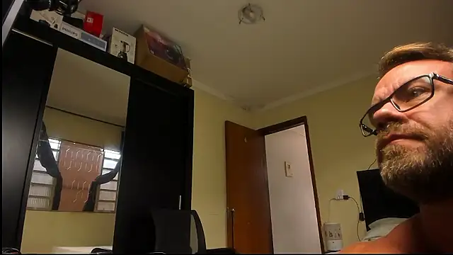 Snapshot of sexyflight chatting on 02.22.26 sexyflight online show from 02.22.26