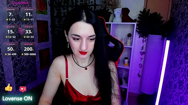 Snapshot of JessicaAlfo chatting on 02.09.26 JessicaAlfo online show from 02.09.26